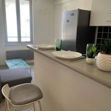 Les Appartements D'Edgar Bourges Exterior photo