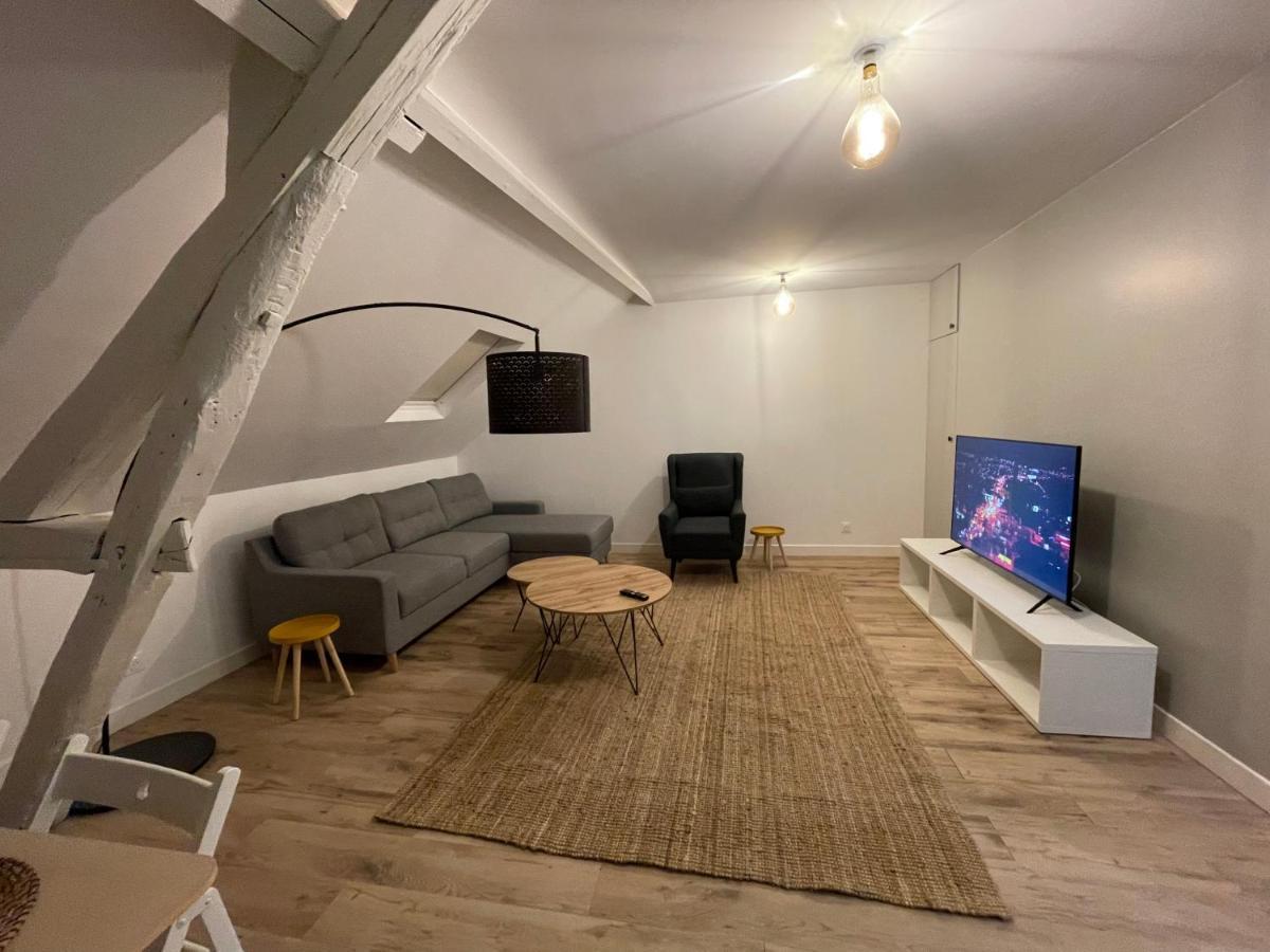 D'edgar Apartment Bourges